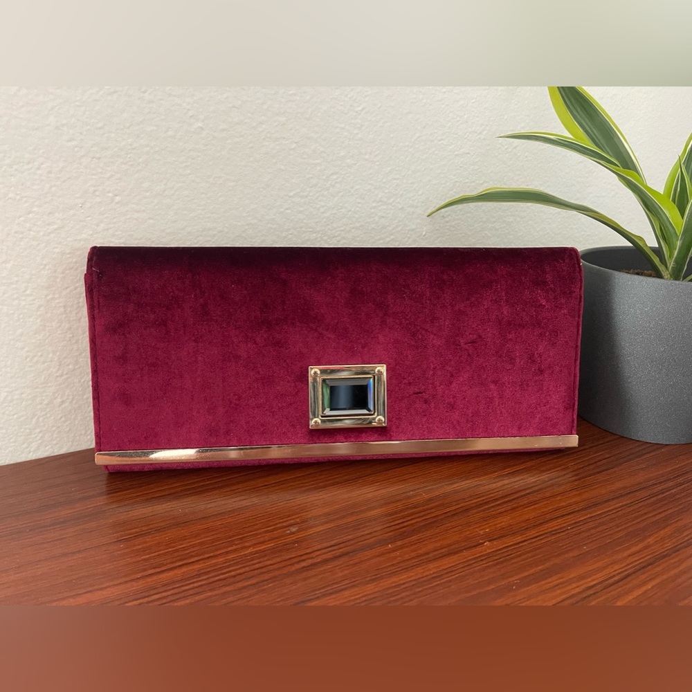 ⭐️ Maroon & Gold & Gem Crossbody / Clutch Purse